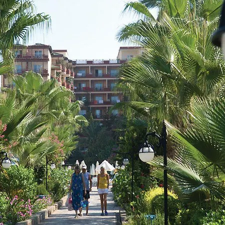 Holiday Park Resort Hotell